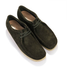 Wallabee forest green suede