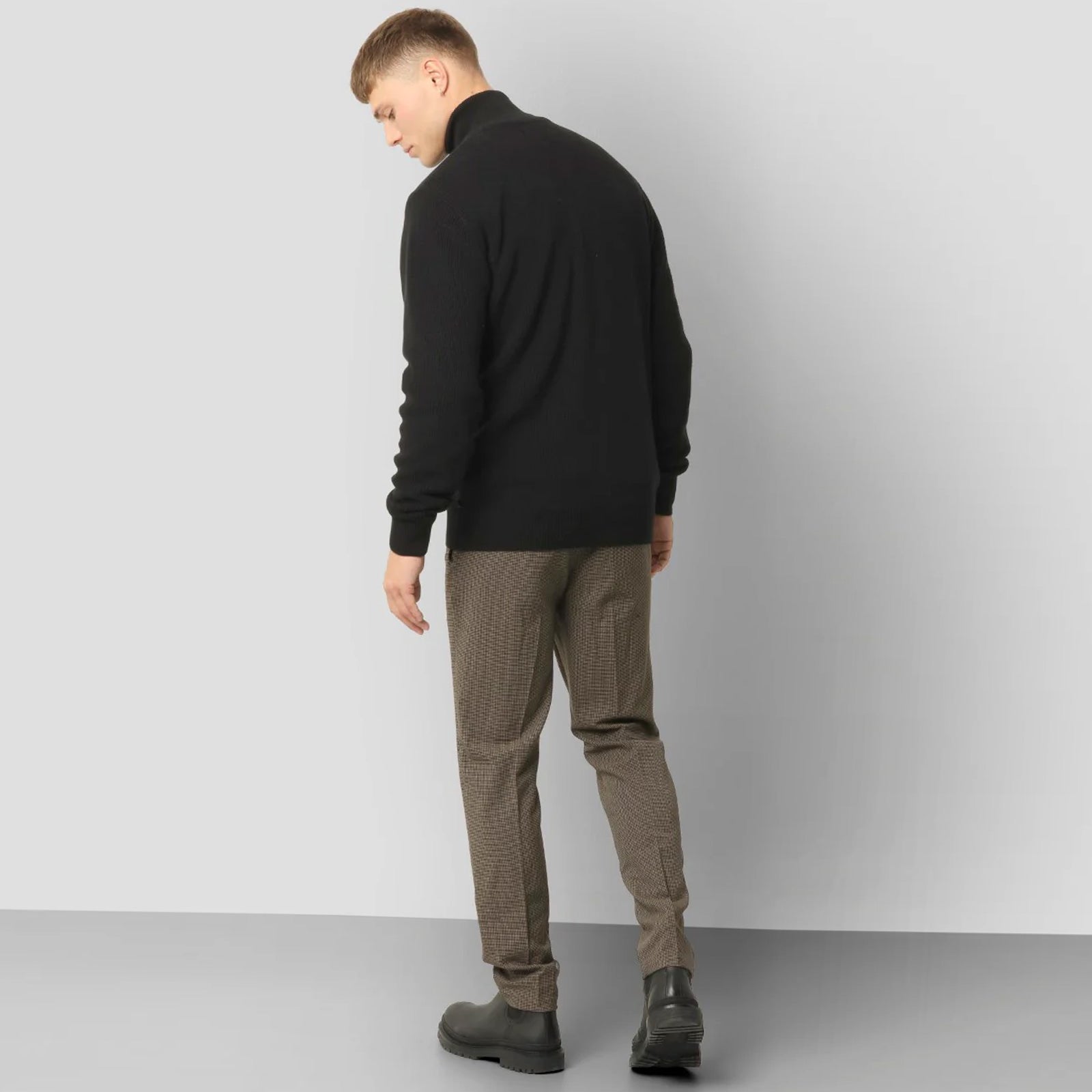 Mario Zip Cardigan black Clean Cut Copenhagen