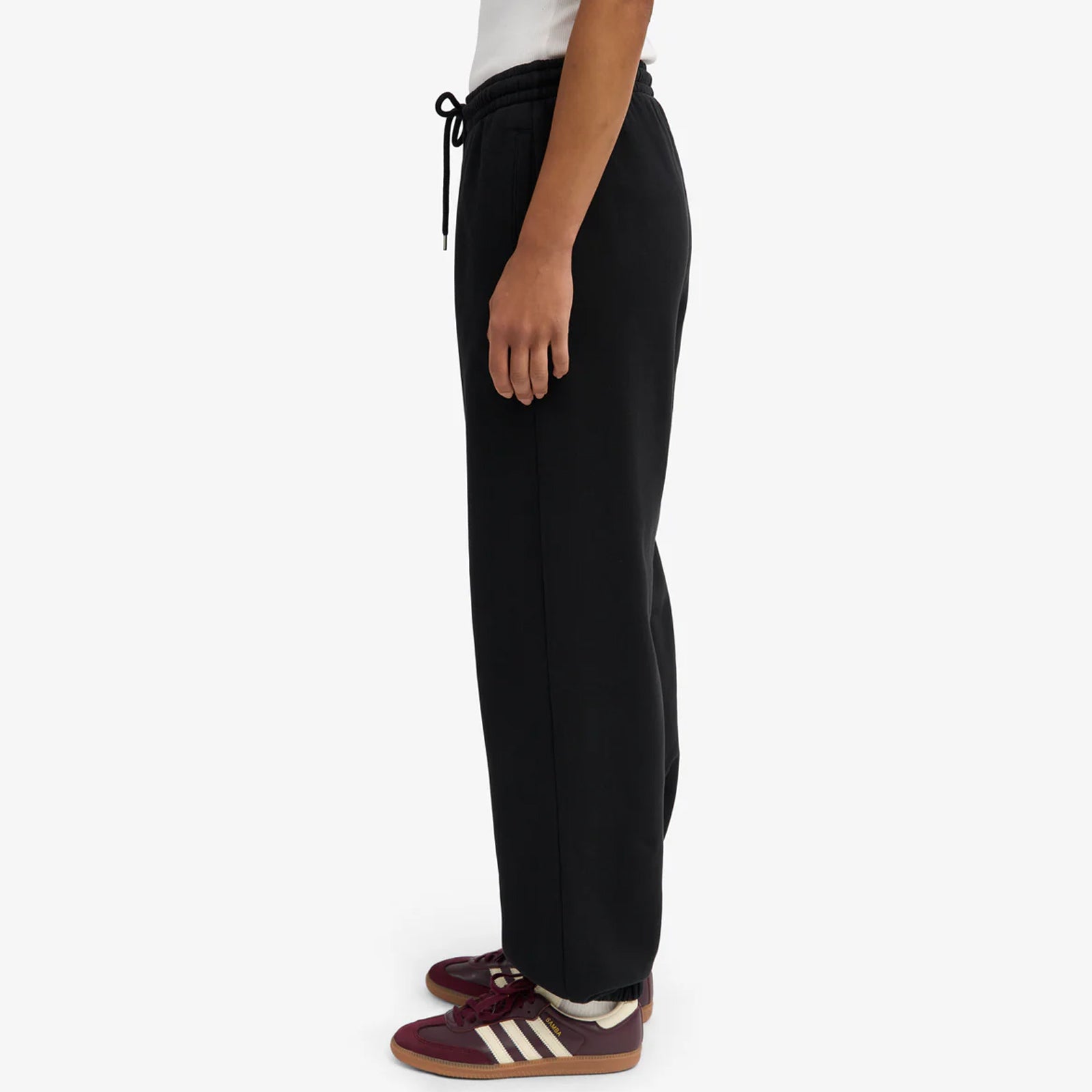 Organic Sweatpants 2.0 deep black Colorful Standard