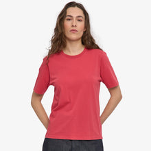 Women Light Organic Tee faded red