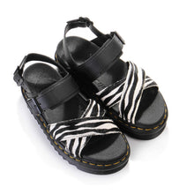 Voss II Hair On/Athena Sandal black/white