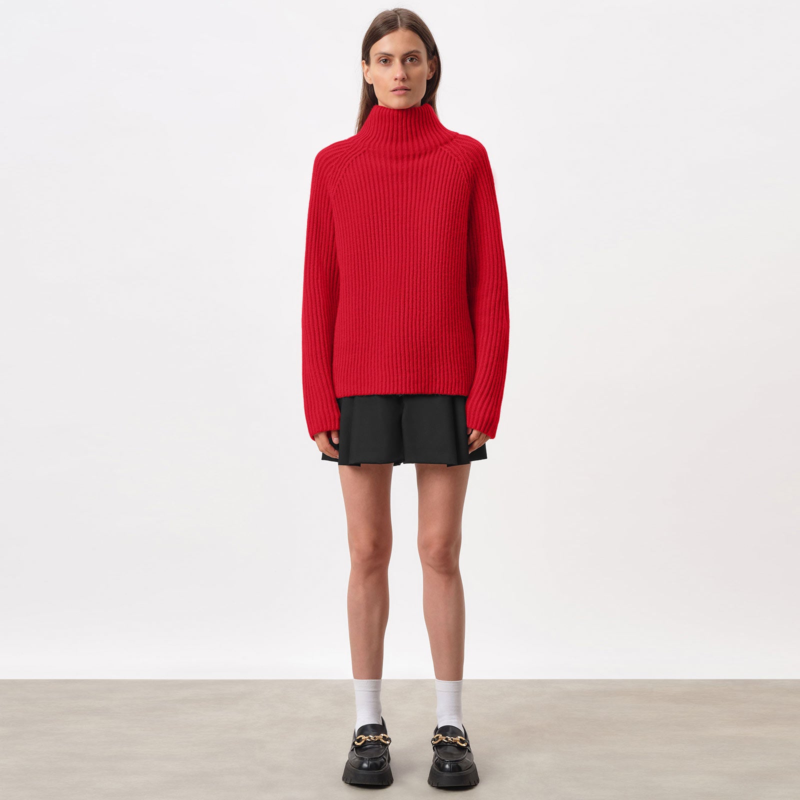 Arwen Turtleneck red