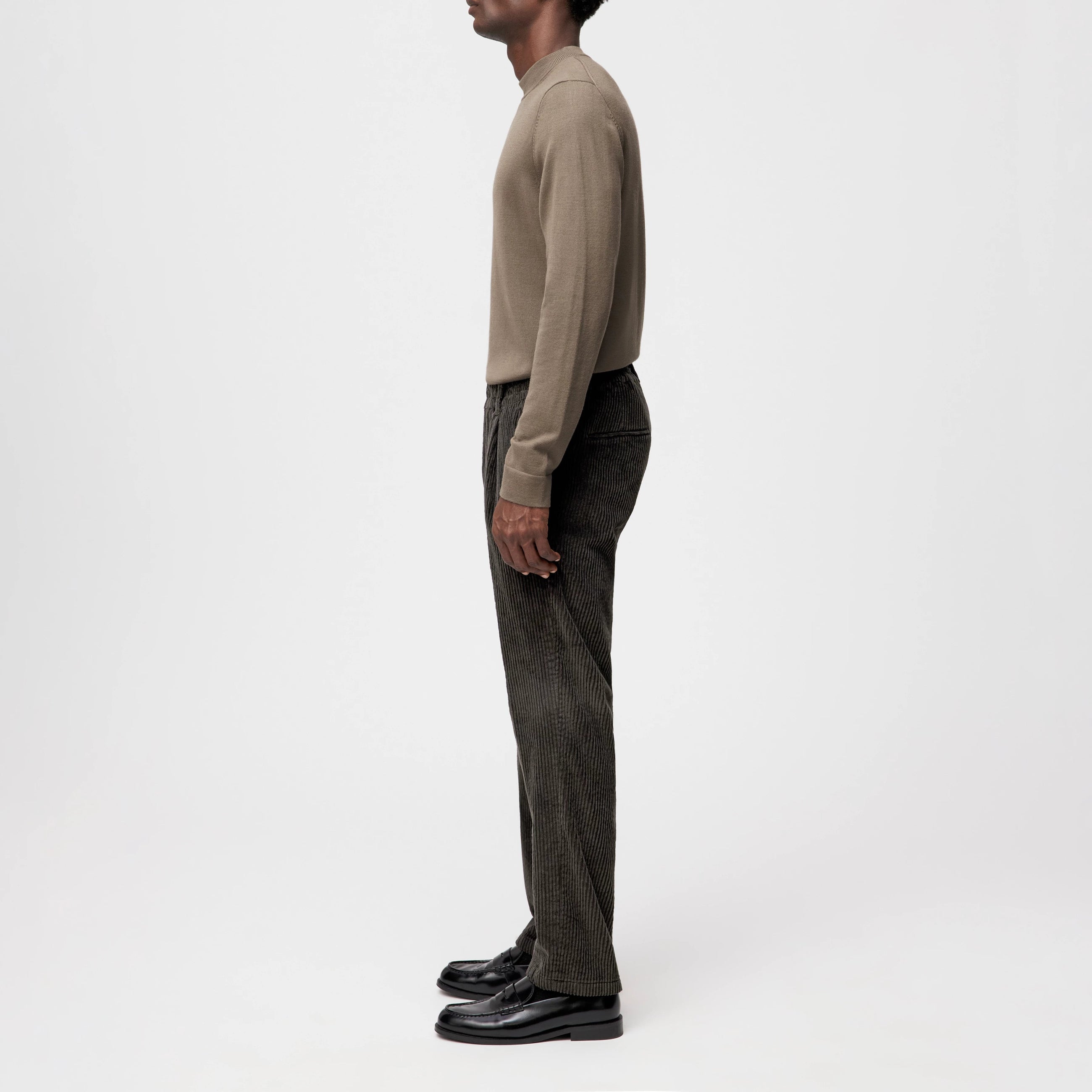 Chasy RGLR Pants 132055 dark chocolate Drykorn