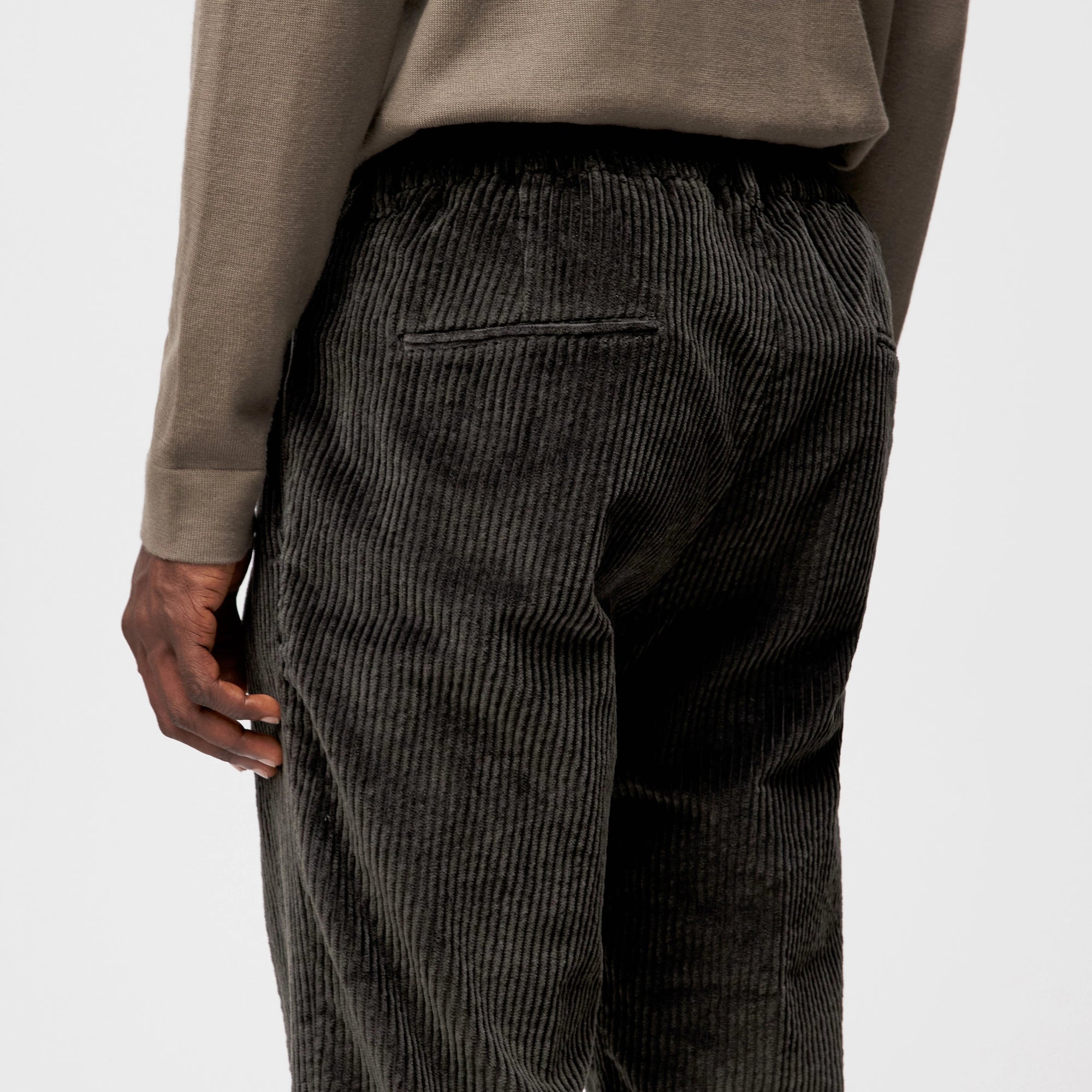Chasy RGLR Pants 132055 dark chocolate Drykorn