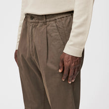 Chasy RGLR Pants 270135 faded olive Drykorn