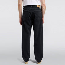 Loose Fit Kaihara Right Hand Black Denim 13oz black dark used Edwin Jeans