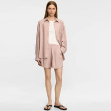 Alira Shorts rose Elvine