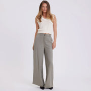 LauraFV Regular 849 dusty green