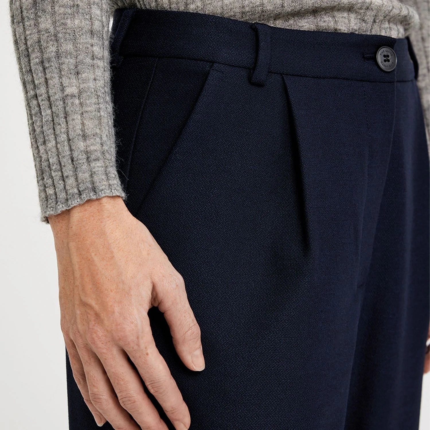 Malou Trousers 058 navy night