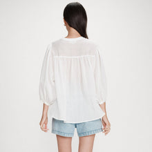 Balloon-Sleeve Blouse Vanille ivoire Grace & Mila