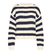 IHBefila Jumper total eclipse