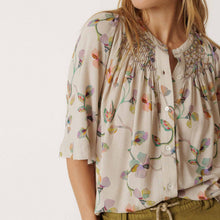 Allover Print Viscose Blouse beige INDI&COLD