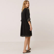 Cotton Dress negro INDI&COLD