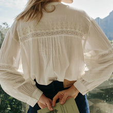 Embroidery Cotton Blouse blanco INDI&COLD