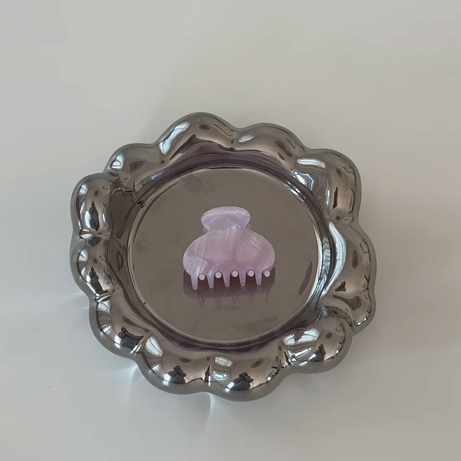 Emi Clip spring blush Jona the label