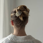 Emma Clip beige swirl Jona the label