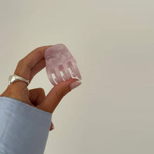 Emma Clip spring blush Jona the label
