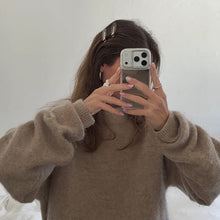 GRWM Clips espresso Jona the label