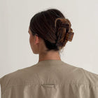 Mila Clip dark chocolate Jona the label