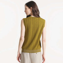 Gila Sleeveless Jacquard Sweater kaki Le Mont Saint Michel