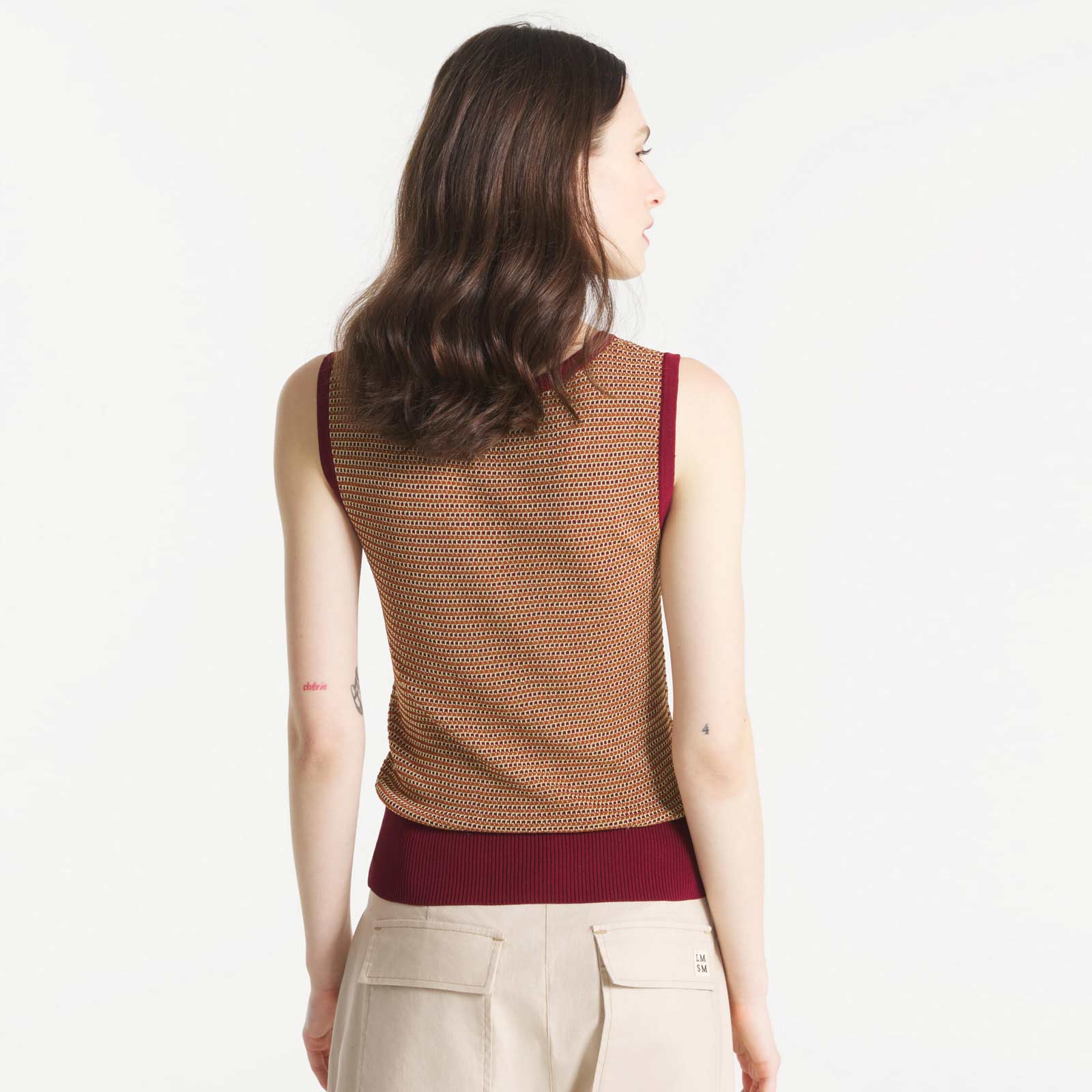 Giorgia Jacquard Vest burgundy Le Mont Saint Michel