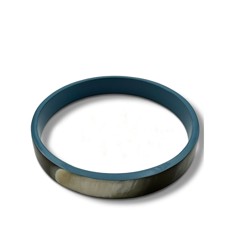 Flat Buffle Horn Bracelet bleu canard Maison Kizo