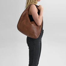 SamaraMBG Bag Soft Vintage black w/br. gold Markberg Denmark