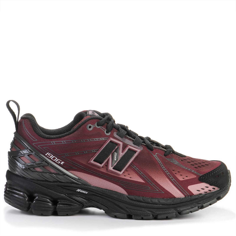 U1906 1R9 cherry leather/ black