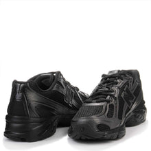 U740  BO2 black