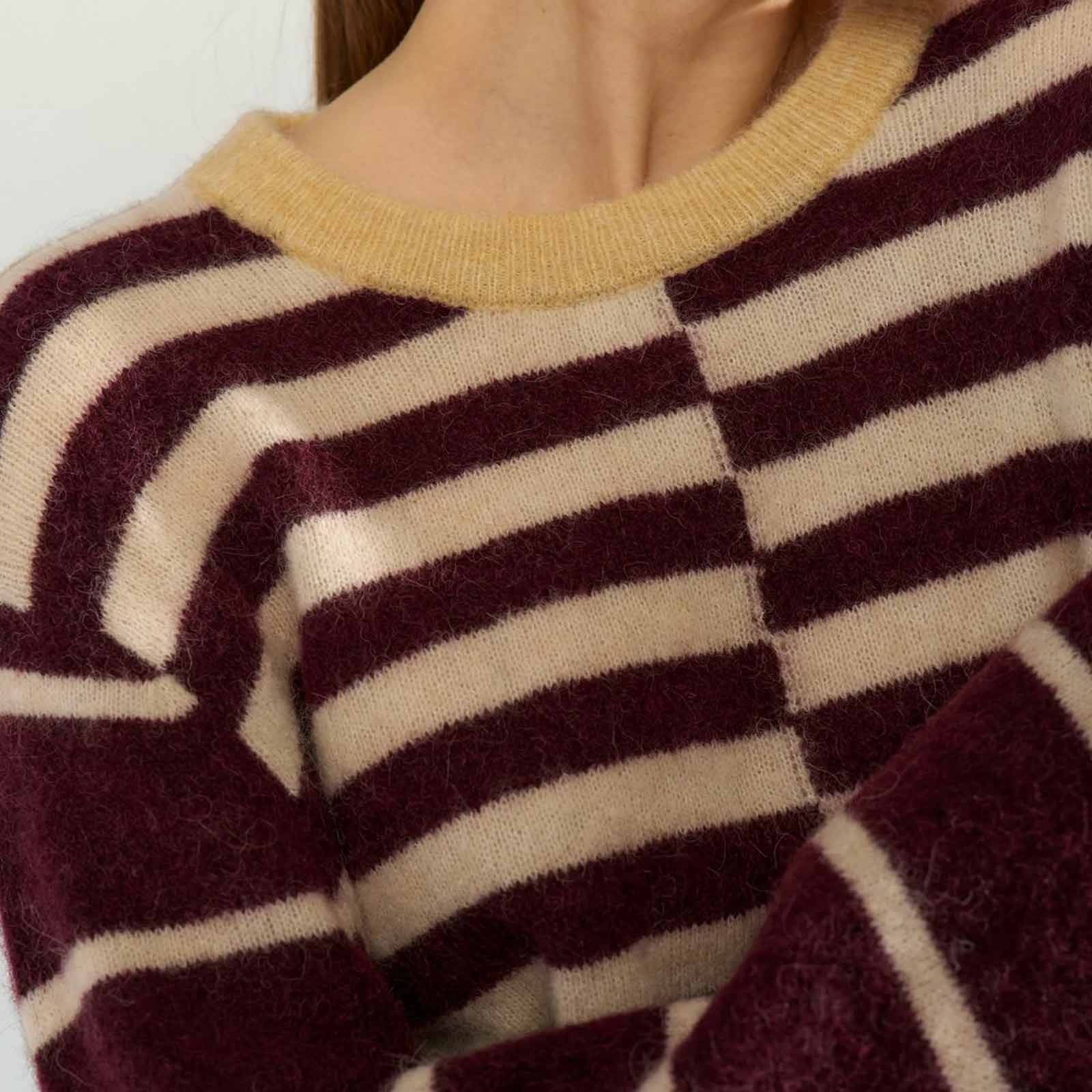 NURiette Block Stripe Pullover fig