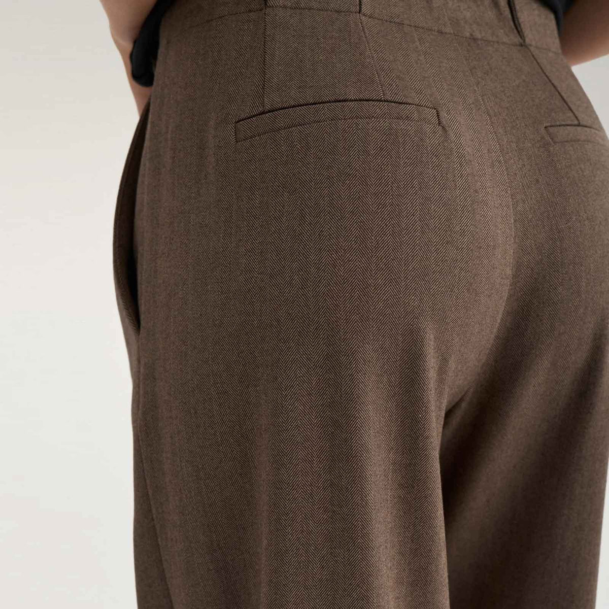 Nulippa Straight Pants chocolate plum