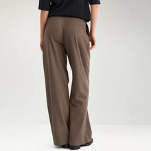 Nulippa Straight Pants chocolate plum