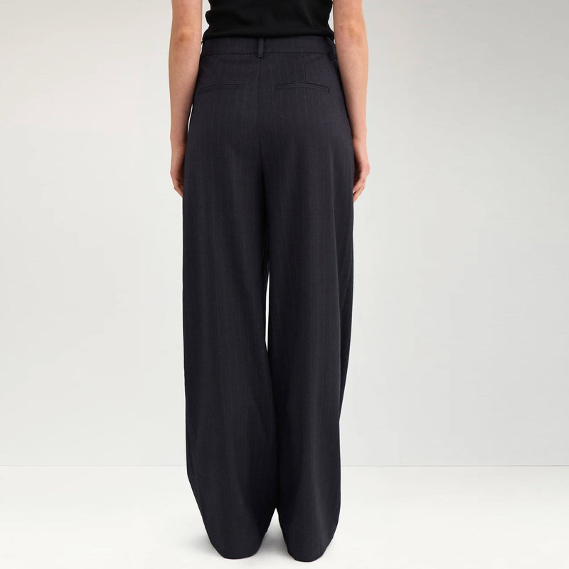 Nulouise Wide Pants salute