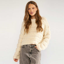 Nusheeba Pullover pristine