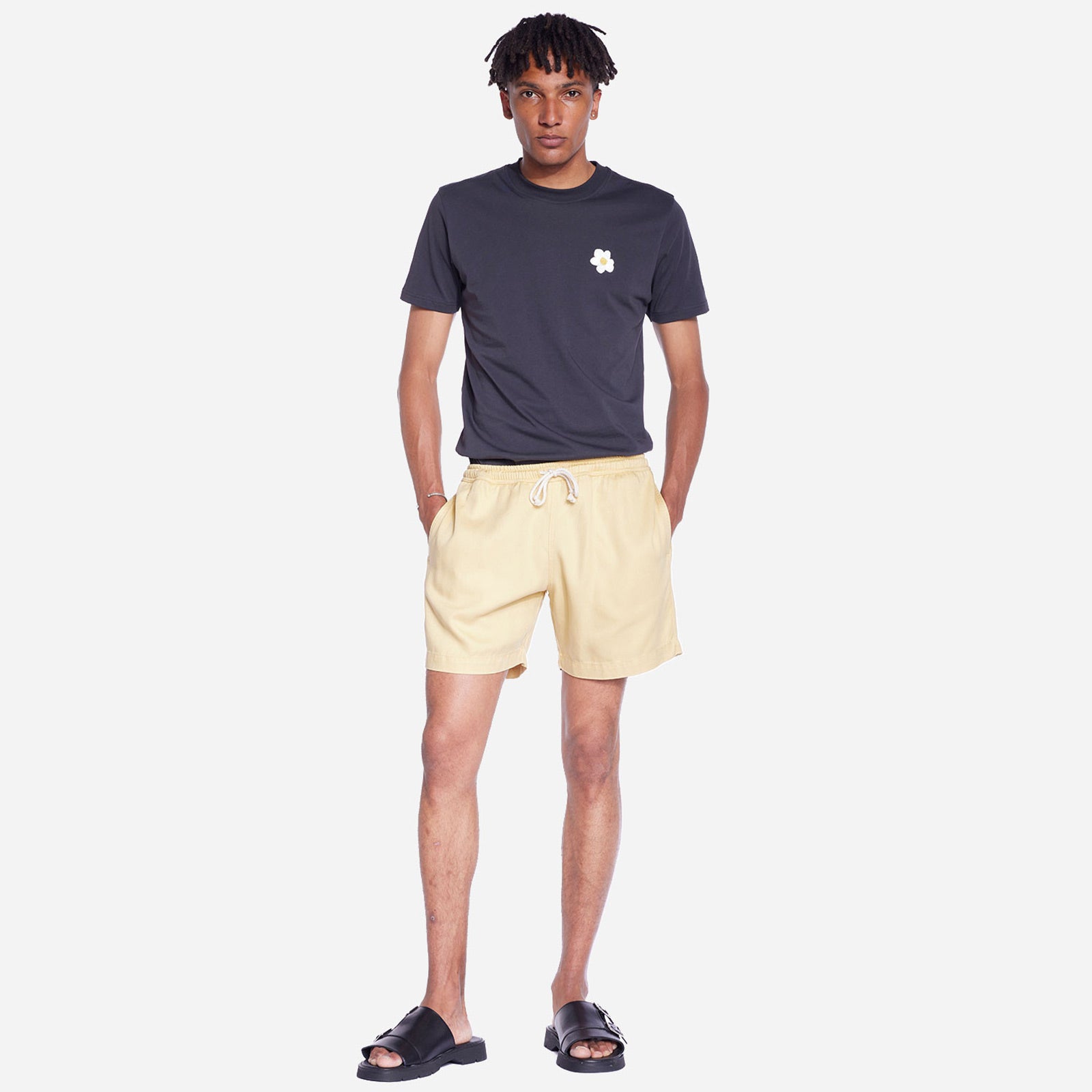 Bodhi24 Short pastel yellow