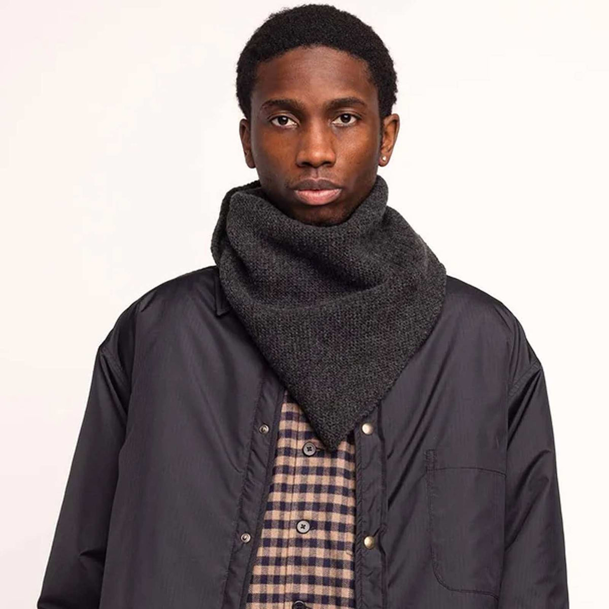 Kolmio Scarf black/grey