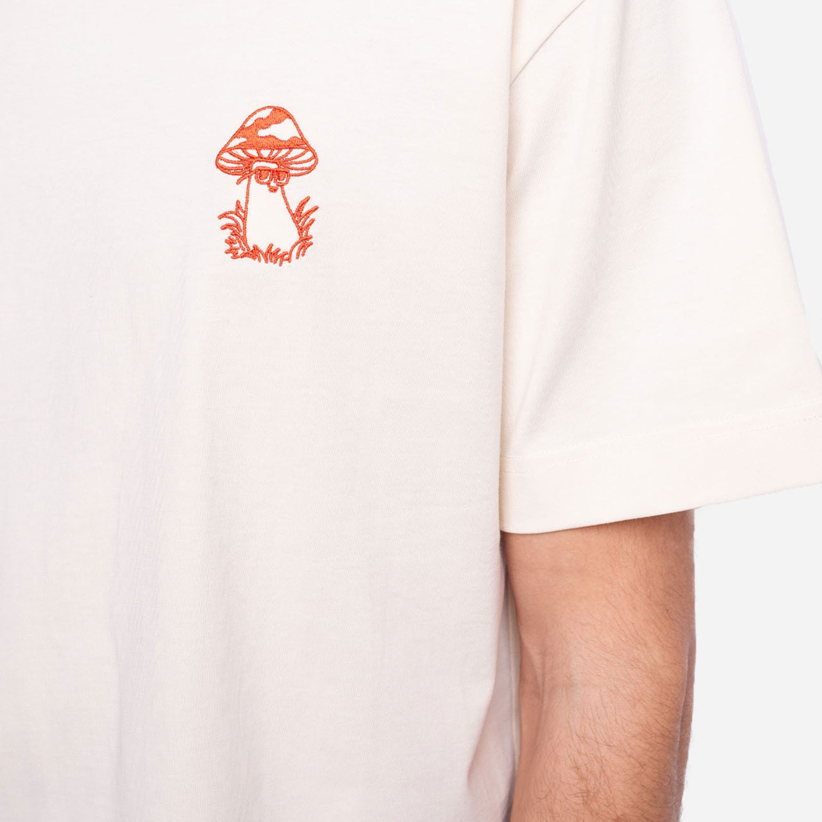 Mushroom T-Shirt ivory