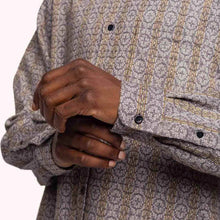 Nago Shirt grey print