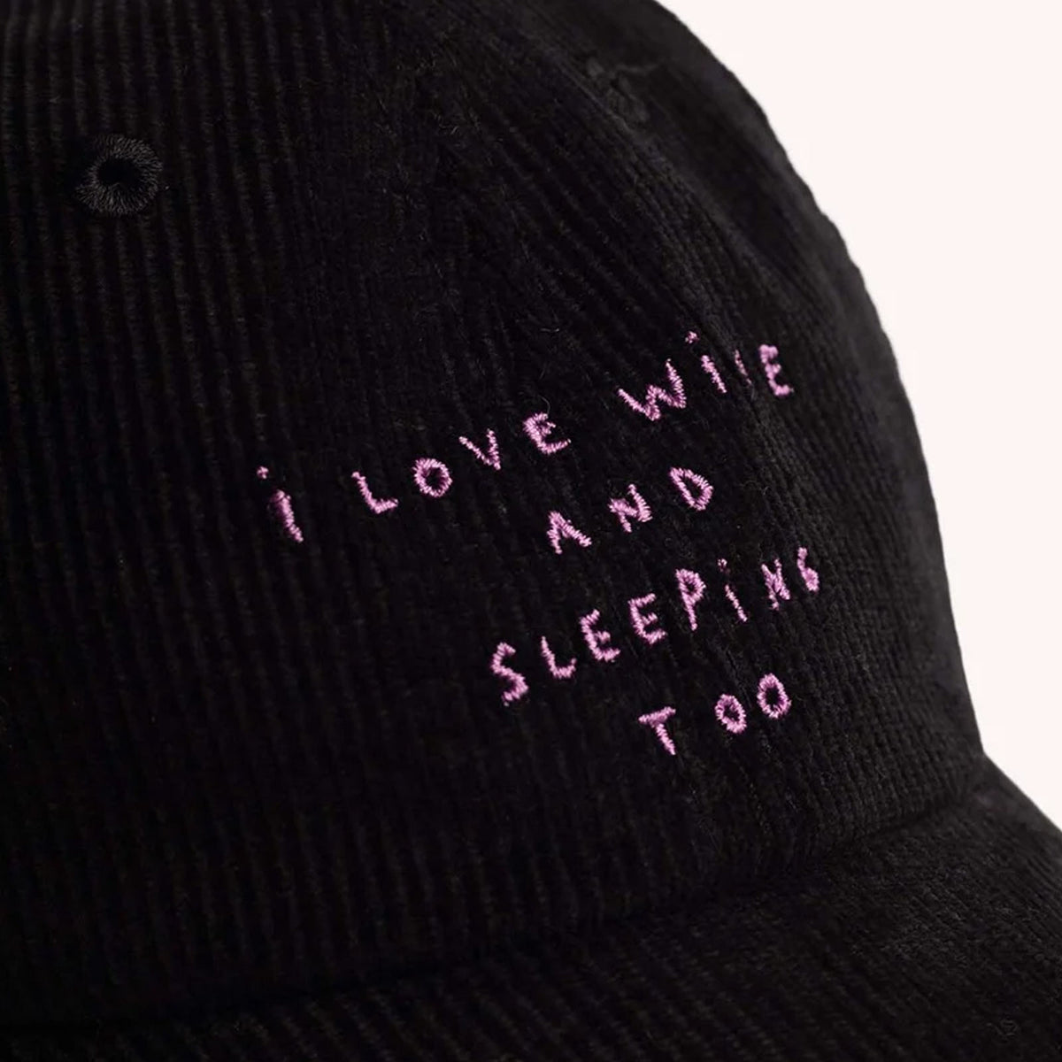 Six Pannel Wine And Sleep Cap black