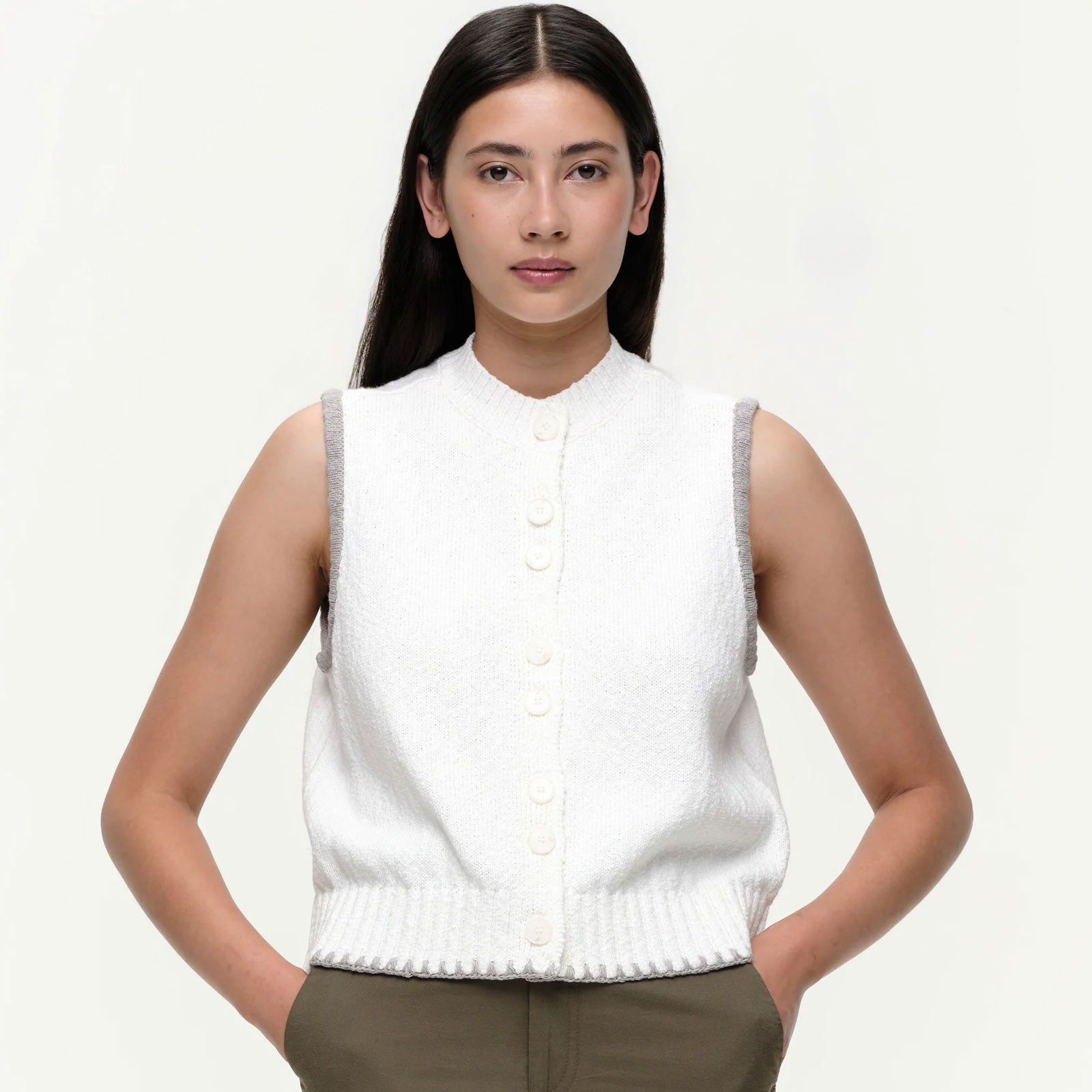 Kaata Sleeveless Cardigan off white Our Sister