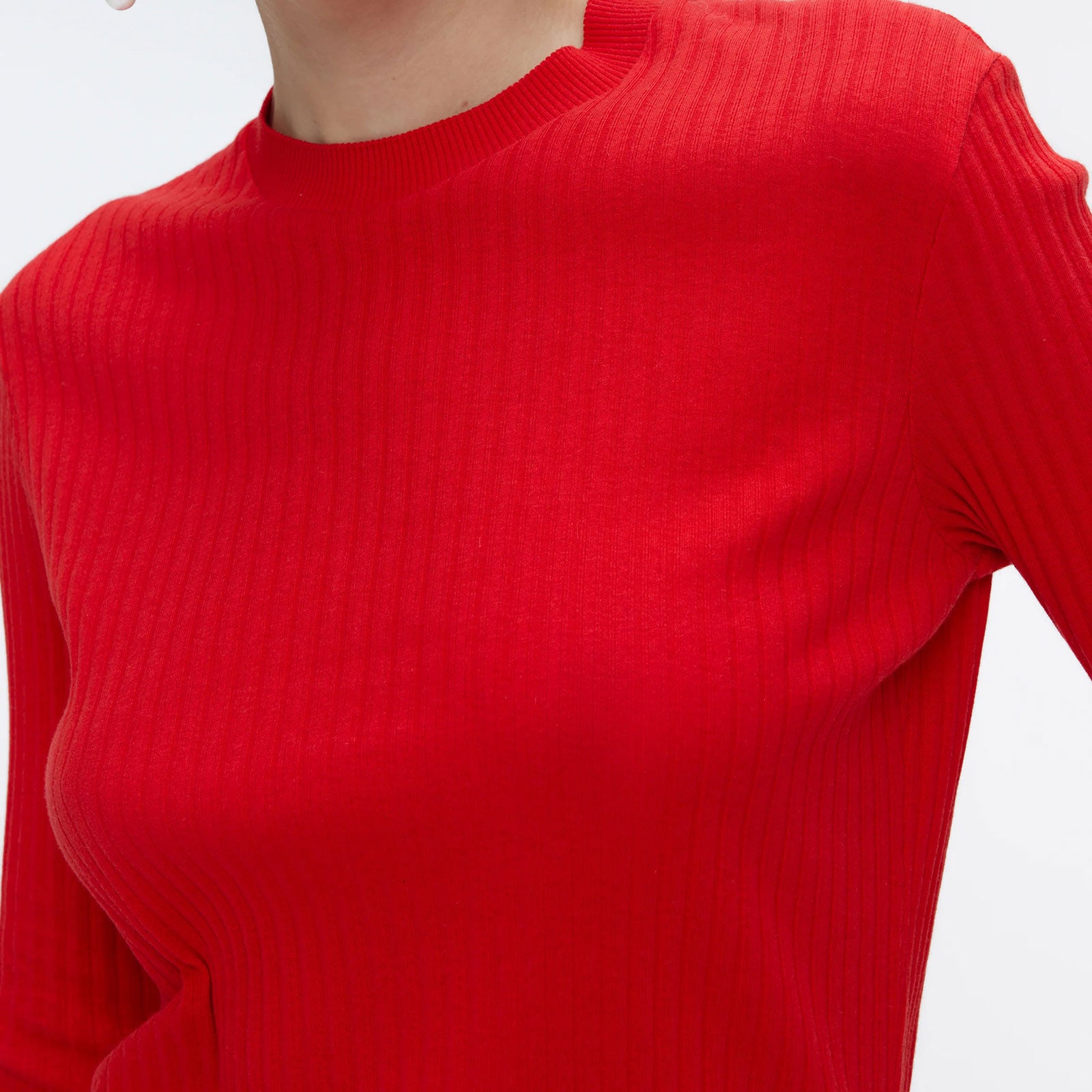 The Peak Jumper red