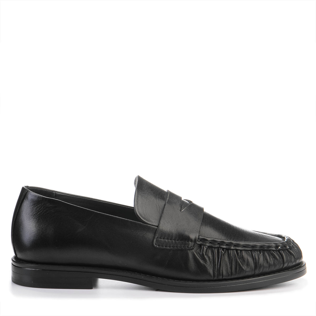 Whisper Leather Loafer black