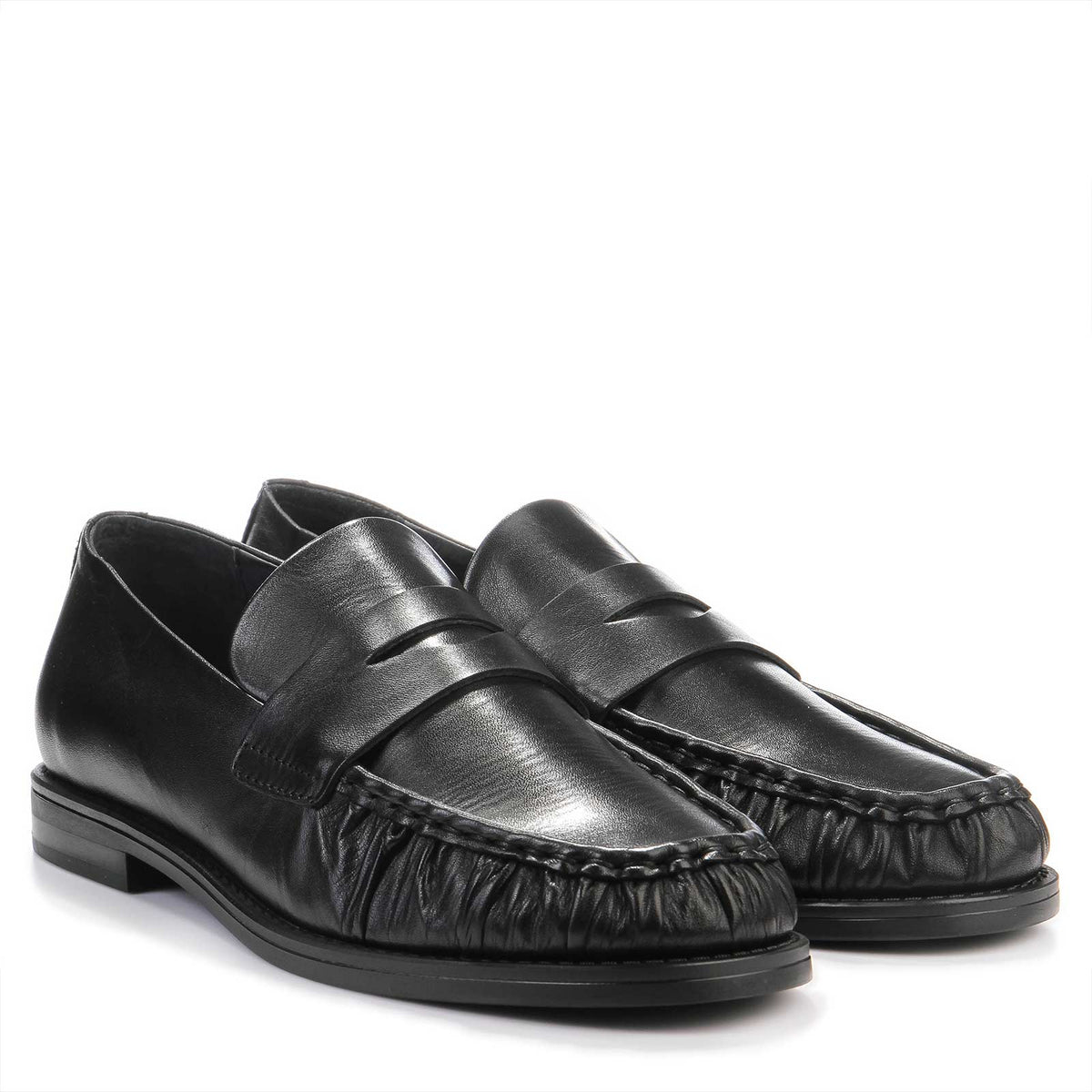 Whisper Leather Loafer black
