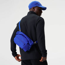 Aksel Crossbody Bag ultimate blue pinqponq