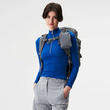 Blok Medium Backpack crinkle grey pinqponq
