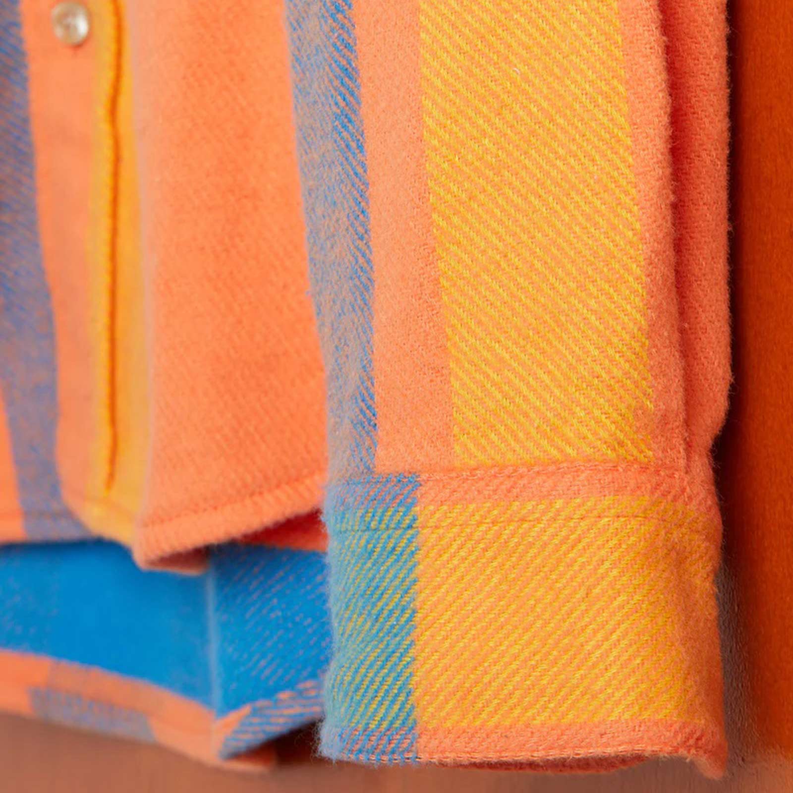 Displacements Flannel Shirt coral/blue/yellow