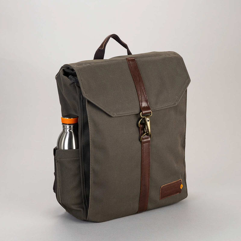 Hunter Backpack dark forest/dark brown