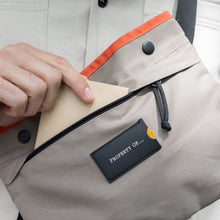 Yuri Travel Sling khaki/orange