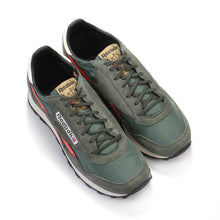 Aztec II Runner olive/red Reebok