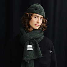 Cropped Ribbed Merino Beanie speckled green